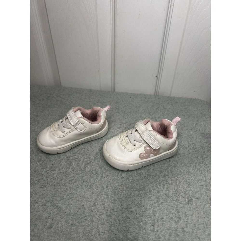 Carter’s Toddler Girls White Pink Heart Hook & Loop Sneakers Size 3.5M